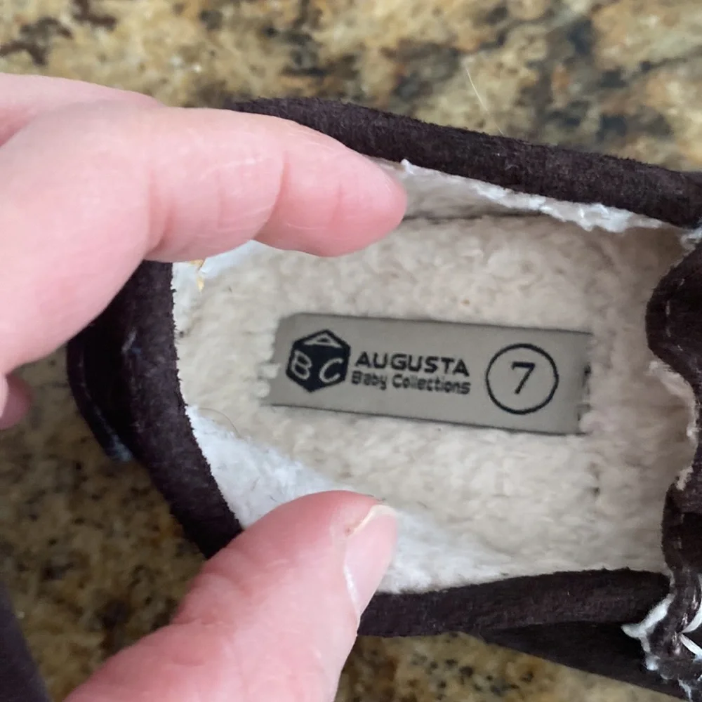 Toddler moccasin slippers